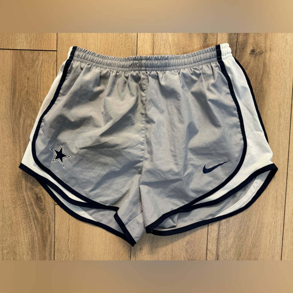 Dallas Cowboys Nike Tempo Shorts